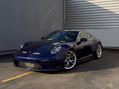 Certified 2022 Porsche 911 GT3 RWD image 1