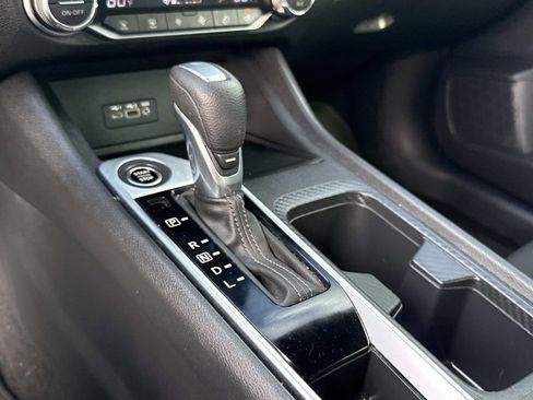 Certified 2021 Nissan Sentra SV FWD image 26