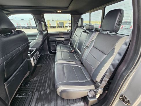 Used 2018 Ford F150 Raptor w/ Equipment Group 802A Luxury image 27