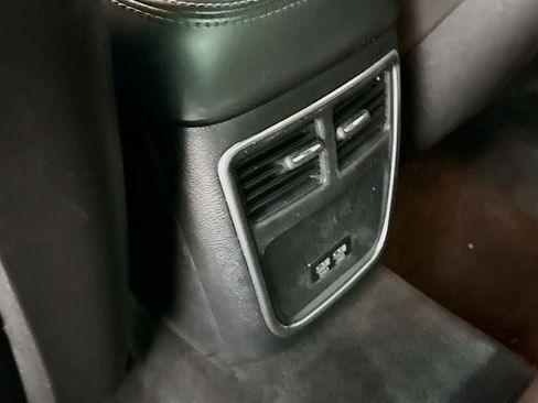 Used 2015 Dodge Charger R/T w/ Wheels & Tunes Group image 26