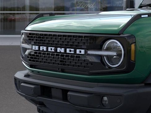 New 2025 Ford Bronco Outer Banks AWD/4WD image 19