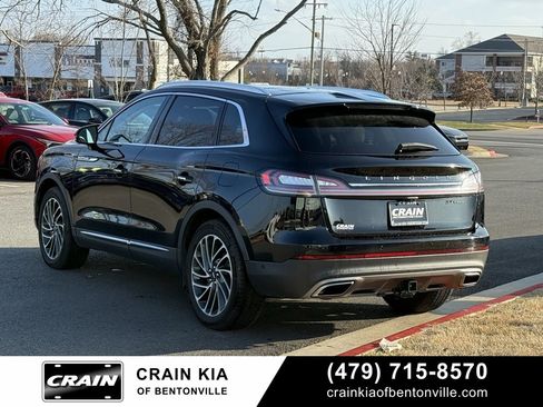 Used 2020 Lincoln Nautilus Reserve w/ Equipment Group 201A image 5