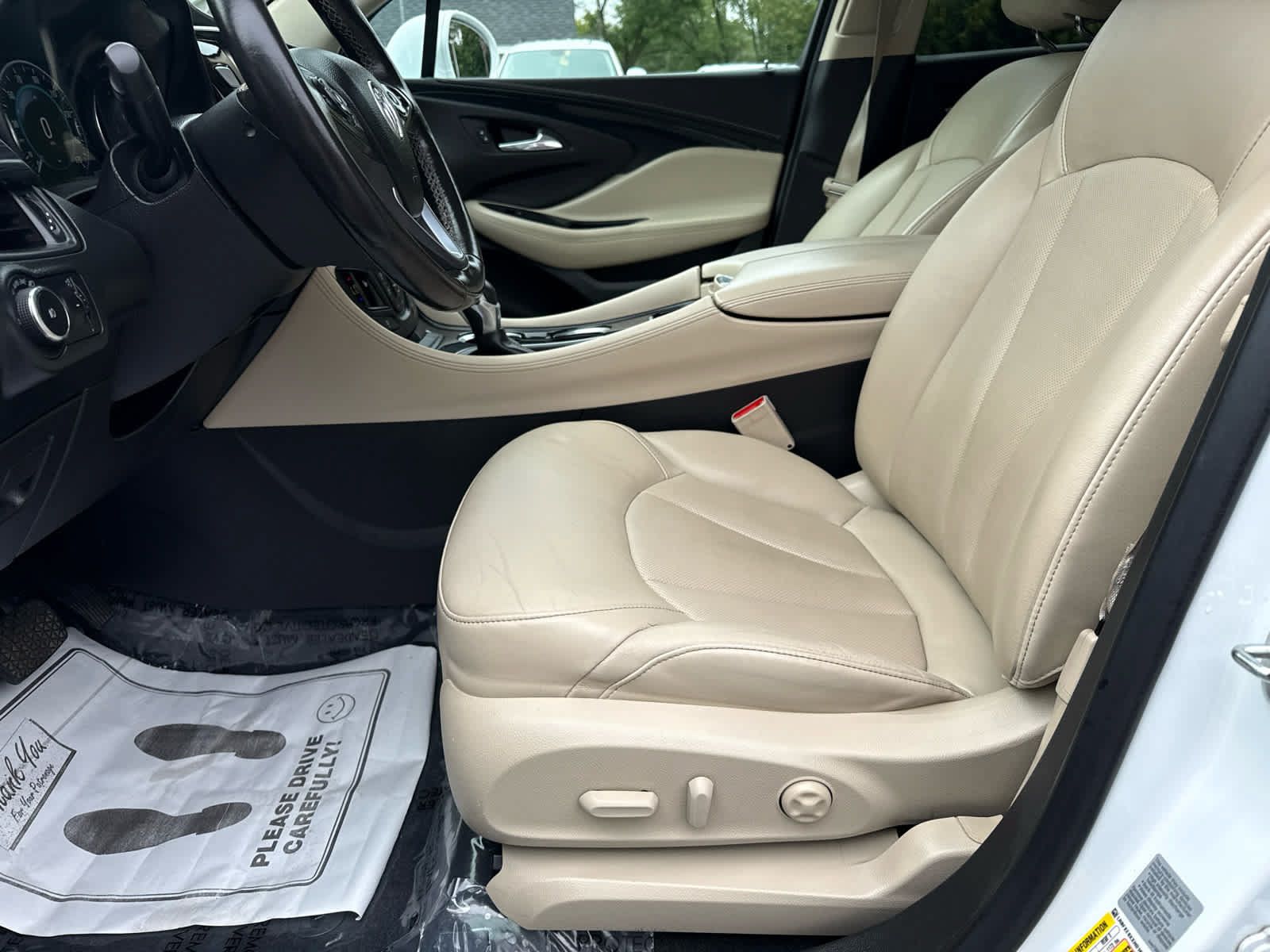 Used 2017 Buick Envision Premium AWD/4WD image 11