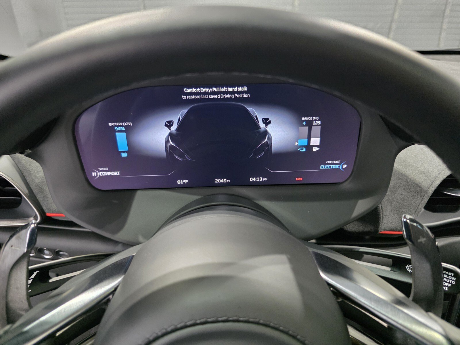 Used 2026 McLaren Artura RWD image 9