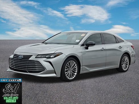 Used 2021 Toyota Avalon XSE w/ Carpet Mat Package (TMS) FWD image 16