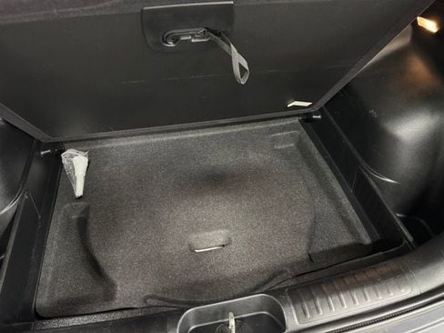 Used 2020 Jeep Cherokee Latitude Plus w/ Cold Weather Group image 64