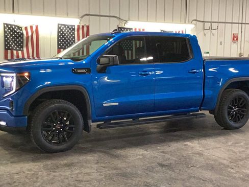 Used 2023 GMC Sierra 1500 Elevation w/ LPO, GMC Protection Package image 7