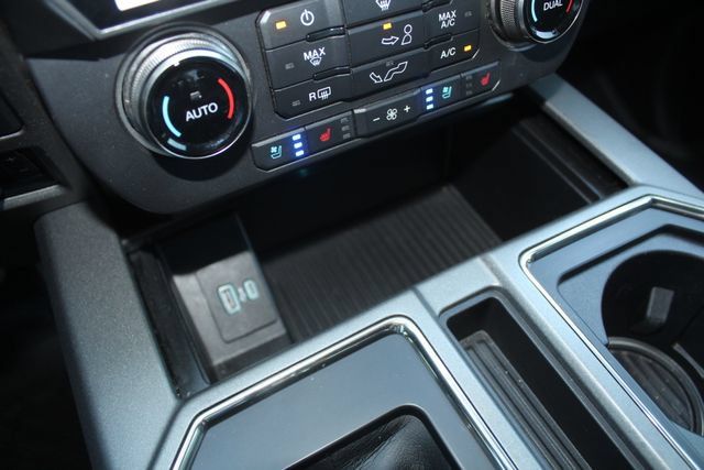 Used 2020 Ford F150 Raptor w/ Equipment Group 802A Luxury AWD/4WD image 33