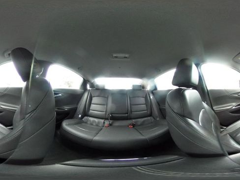 Used 2024 Chevrolet Malibu LT image 42