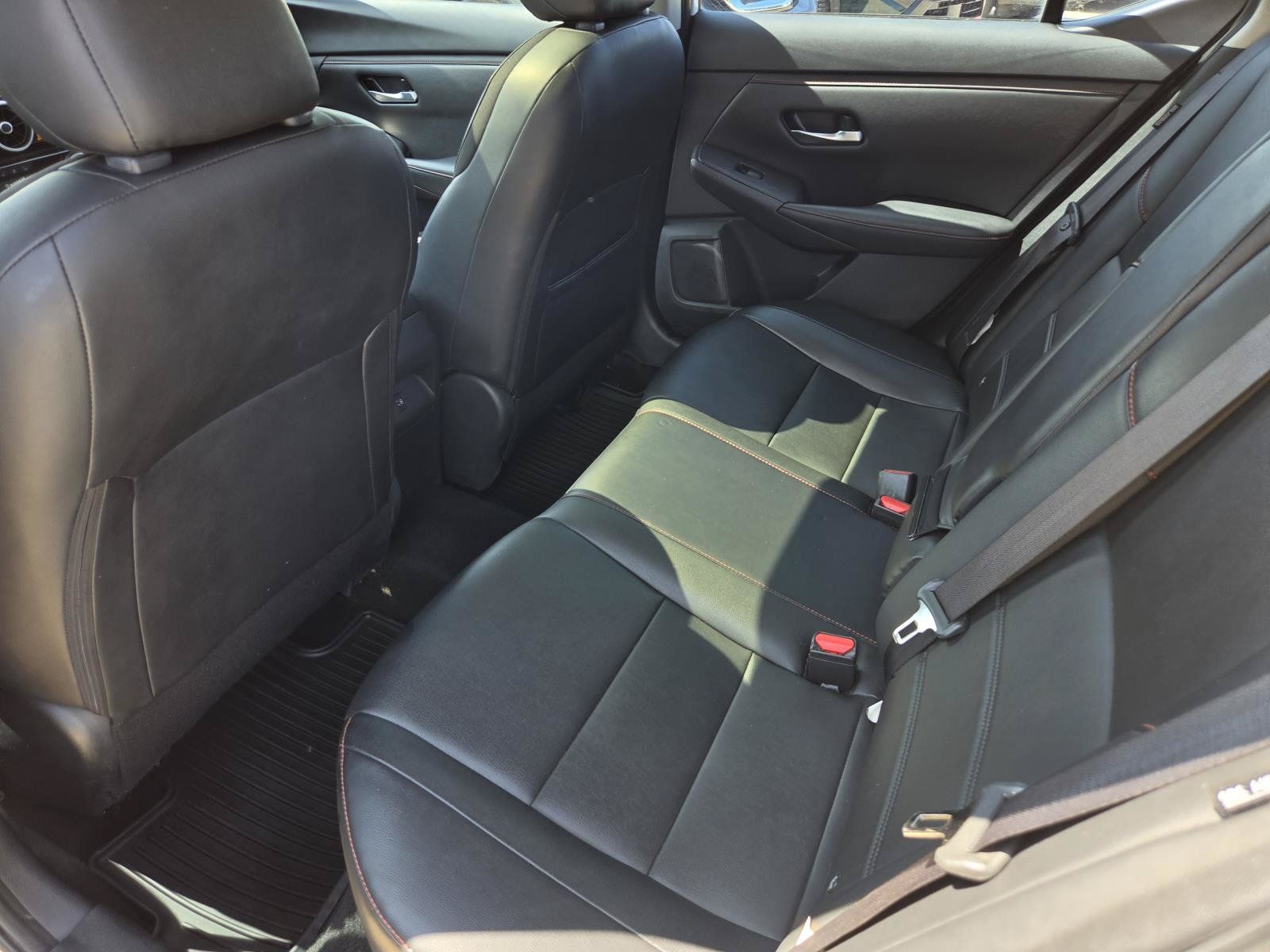 Certified 2024 Nissan Sentra SR w/ SR Premium Package FWD image 16