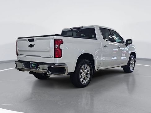 Certified 2022 Chevrolet Silverado 1500 LTZ w/ LTZ Premium Package AWD/4WD image 3