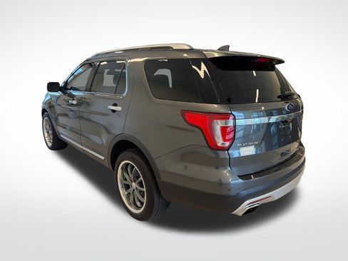 Certified 2017 Ford Explorer Platinum AWD/4WD image 2