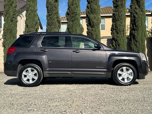Used 2013 GMC Terrain SLT image 3