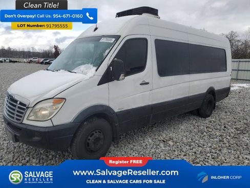 Used 2010 Freightliner Sprinter 3500 image 1