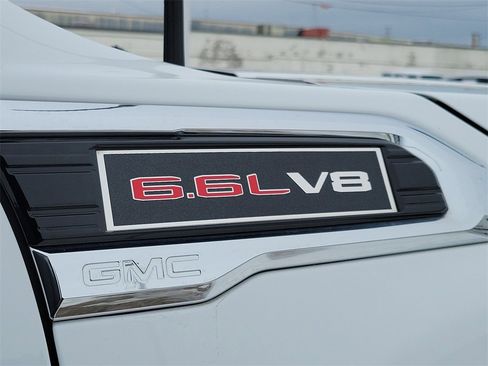 Used 2022 GMC Sierra 2500 Pro w/ Convenience Package image 6