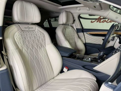 Used 2021 Bentley Flying Spur V8 w/ First Edition Specification image 17