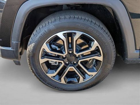 Used 2024 Jeep Compass Limited image 22