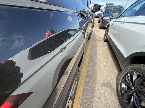 Used 2022 Jeep Grand Cherokee L Limited w/ Luxury Tech Group II AWD/4WD image 9