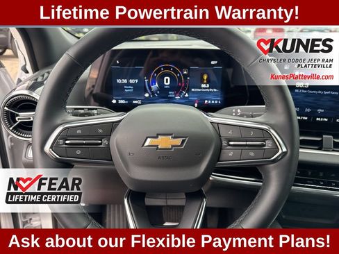 Used 2026 Chevrolet Equinox LT AWD/4WD image 23