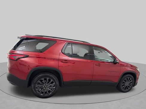 Used 2023 Chevrolet Traverse RS AWD/4WD image 6