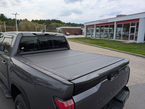 Used 2023 Toyota Tundra Platinum AWD/4WD image 14