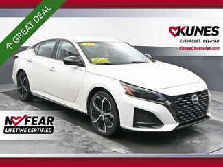 Used 2024 Nissan Altima 2.5 SR video 1