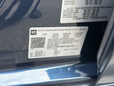 Used 2021 Chevrolet Silverado 1500 RST AWD/4WD image 37