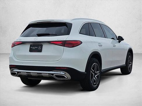 New 2026 Mercedes-Benz GLC 300 4MATIC image 2