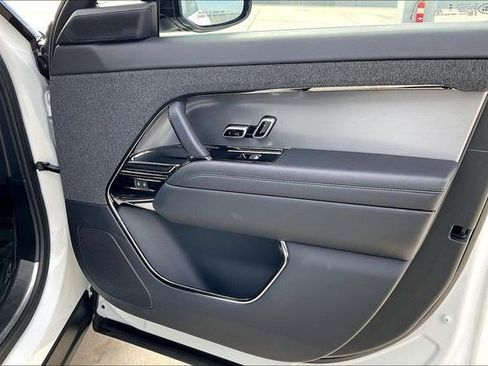 Used 2024 Land Rover Range Rover Sport Dynamic SE image 29