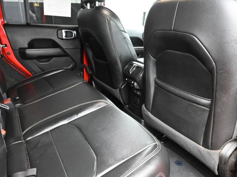 Used 2021 Jeep Wrangler Unlimited Sahara w/ Cold Weather Group image 20