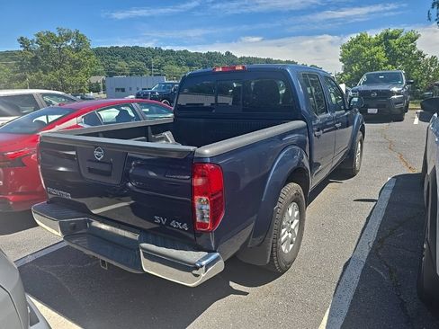 Used 2020 Nissan Frontier SV w/ SV Utility Package AWD/4WD image 3
