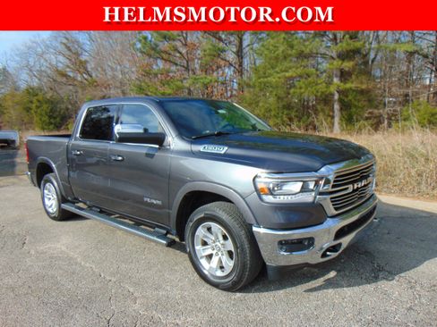 Certified 2019 RAM 1500 Laramie image 11