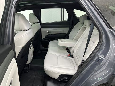 New 2025 Hyundai Tucson Limited image 24