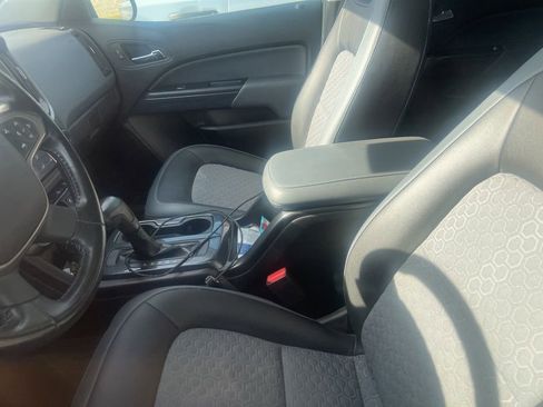 Used 2018 Chevrolet Colorado Z71 image 10