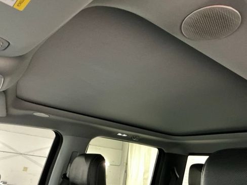 Used 2023 Ford F150 Lariat w/ Equipment Group 502A High AWD/4WD image 18