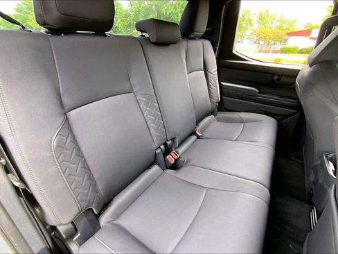Used 2024 Toyota Tacoma SR5 RWD image 19