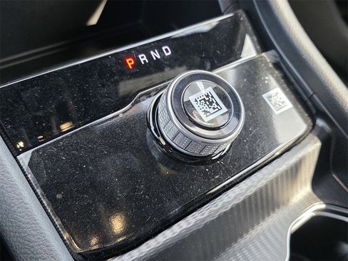 New 2025 Jeep Grand Cherokee Laredo X image 18