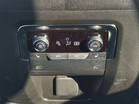 New 2026 Chevrolet Tahoe Premier image 24