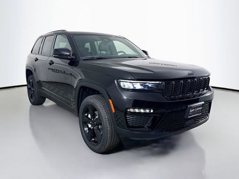 New 2025 Jeep Grand Cherokee Limited w/ Black Appearance Package AWD/4WD image 1