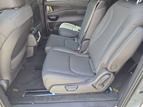 New 2026 Kia Carnival SX Prestige image 17