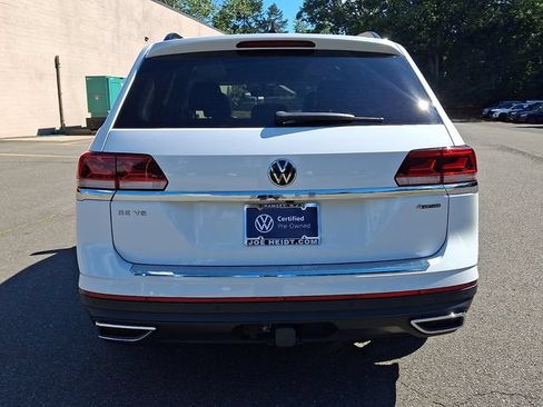 Certified 2023 Volkswagen Atlas SE w/ Panoramic Sunroof Package AWD/4WD image 9