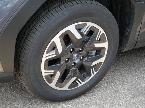 Used 2026 Subaru Forester Premium AWD/4WD image 5