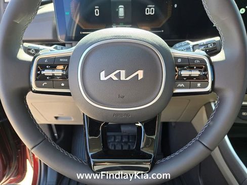 New 2026 Kia Carnival LXS image 16