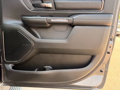Used 2022 RAM 1500 Limited AWD/4WD image 20