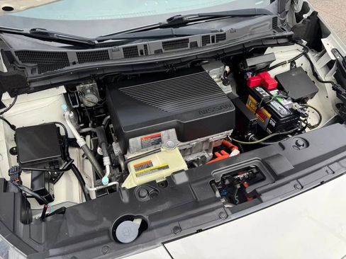 Used 2018 Nissan Leaf S w/ S Charge Package image 13