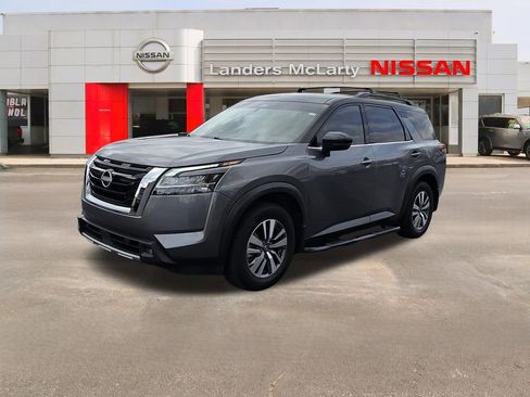 Used 2022 Nissan Pathfinder SL image 7