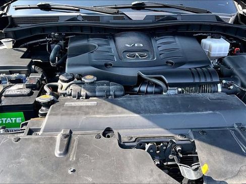 Used 2023 INFINITI QX80 Sensory w/ Cargo Package AWD/4WD image 10