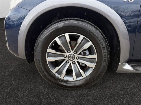 Used 2019 Nissan Armada SL w/ Premium Package image 15