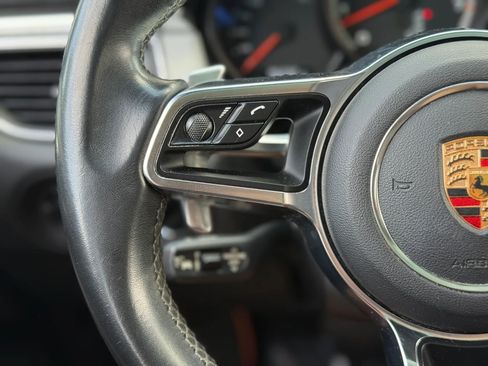 Used 2015 Porsche Macan Turbo AWD/4WD image 19