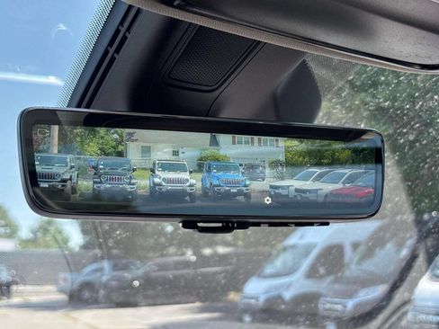 New 2026 RAM 1500 Laramie w/ Advanced Safety Group II AWD/4WD image 15